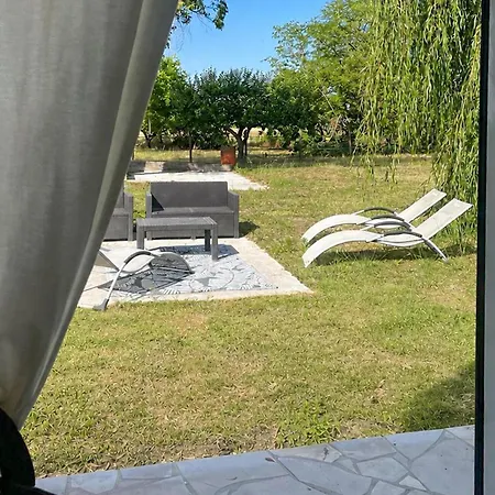 Lovely In Sur Seudre With Wifi